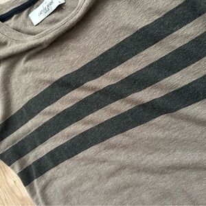 CJLA Carly Jean Los Angeles Brown and Black Short Sleeve Tee